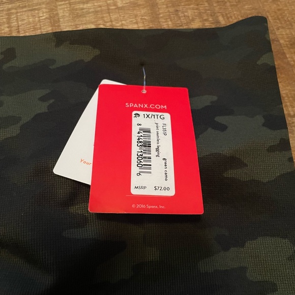 NWT Spanx Print Seamless Leggings in Green Camo - Picture 6 of 6